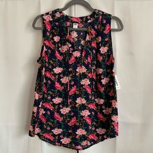 NWT - Sleeveless Floral Top